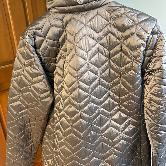 Noble Equestrian Pearl Quilted Jacket - Picture 4 of 5